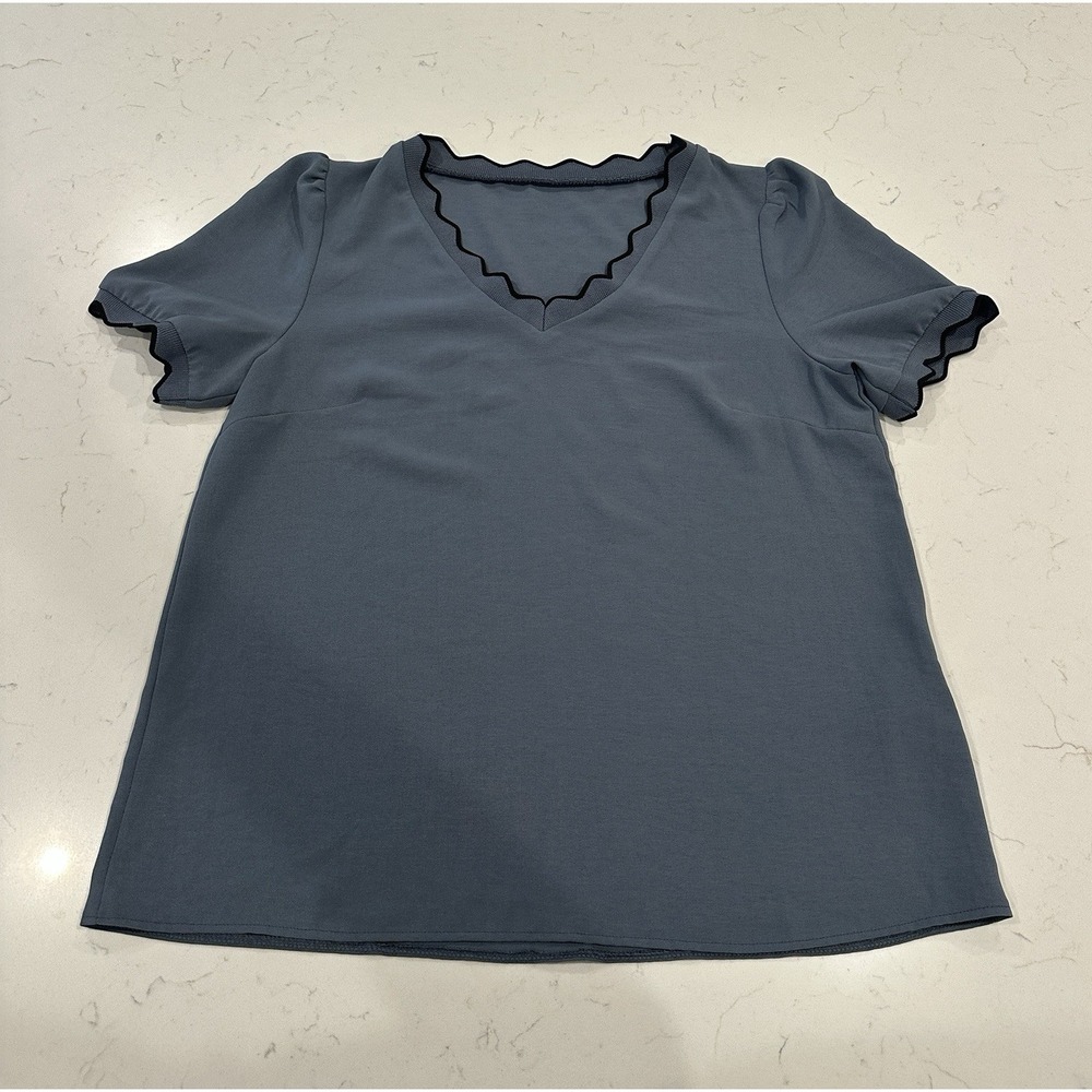 SHEIN Womens Blue Solid V-Neck Short Sleeve Ruffle Knit Blouse Regular M